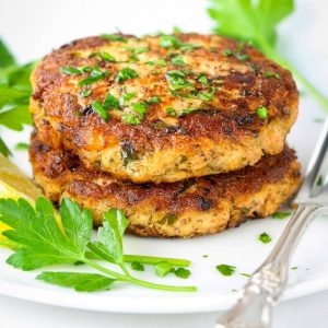 Salmon Burger Salt And Pepper 4X100 Grm - Image 2